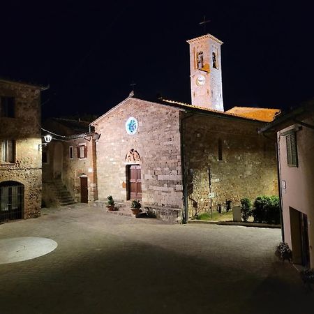 La Fattoria Montalcinello Affittacamere Chiusdino Esterno foto