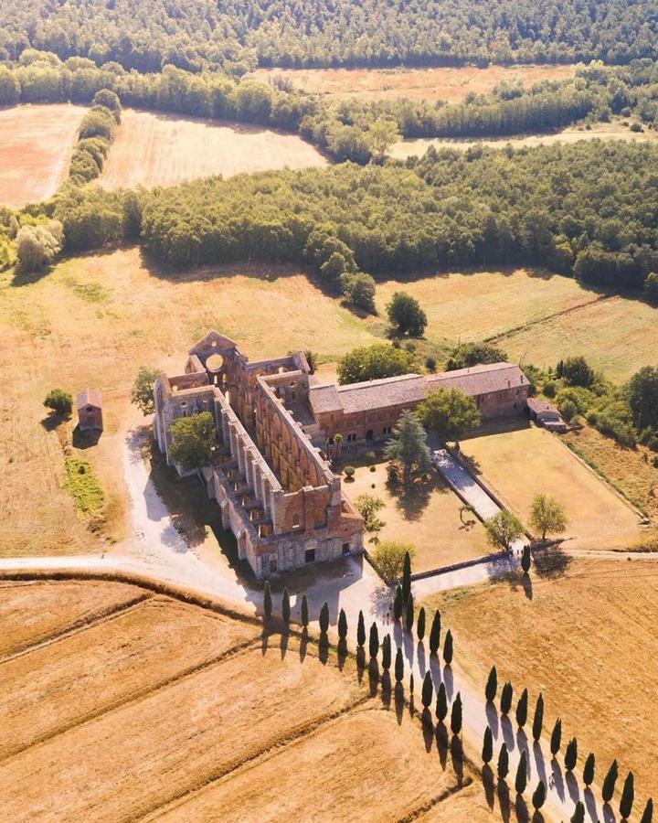 La Fattoria Montalcinello Affittacamere Chiusdino Esterno foto