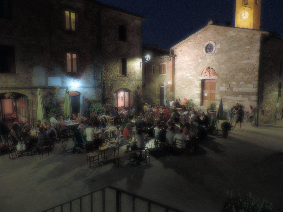 La Fattoria Montalcinello Affittacamere Chiusdino Esterno foto